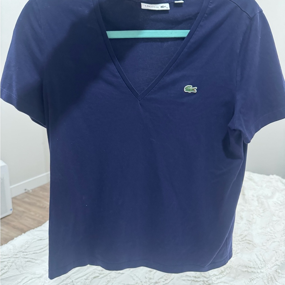 Lacoste Women's Short Sleeve Boxy Fit V-Neck T-Shirt Size 6 - Picture 2 of 7